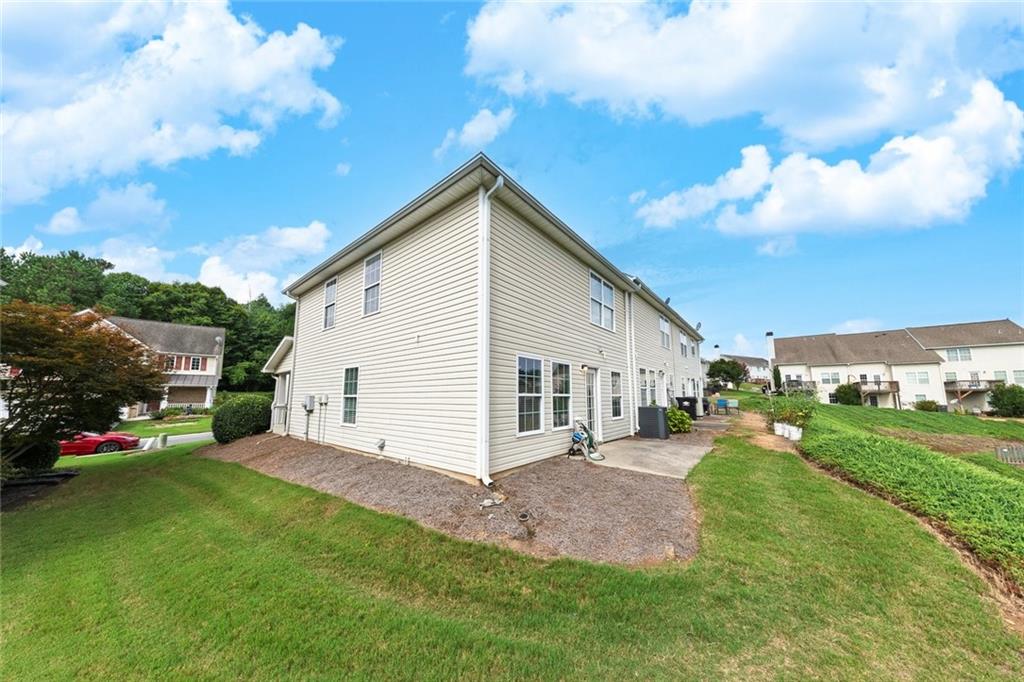 233 Fox Creek Boulevard Property Photo 25