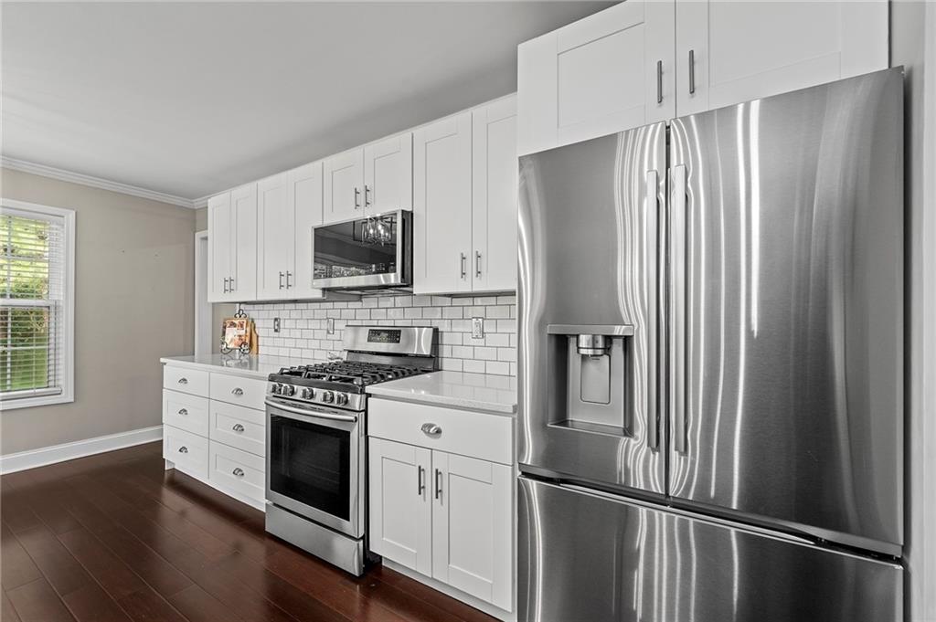 309 Laurel Glen Crossing Property Photo 23