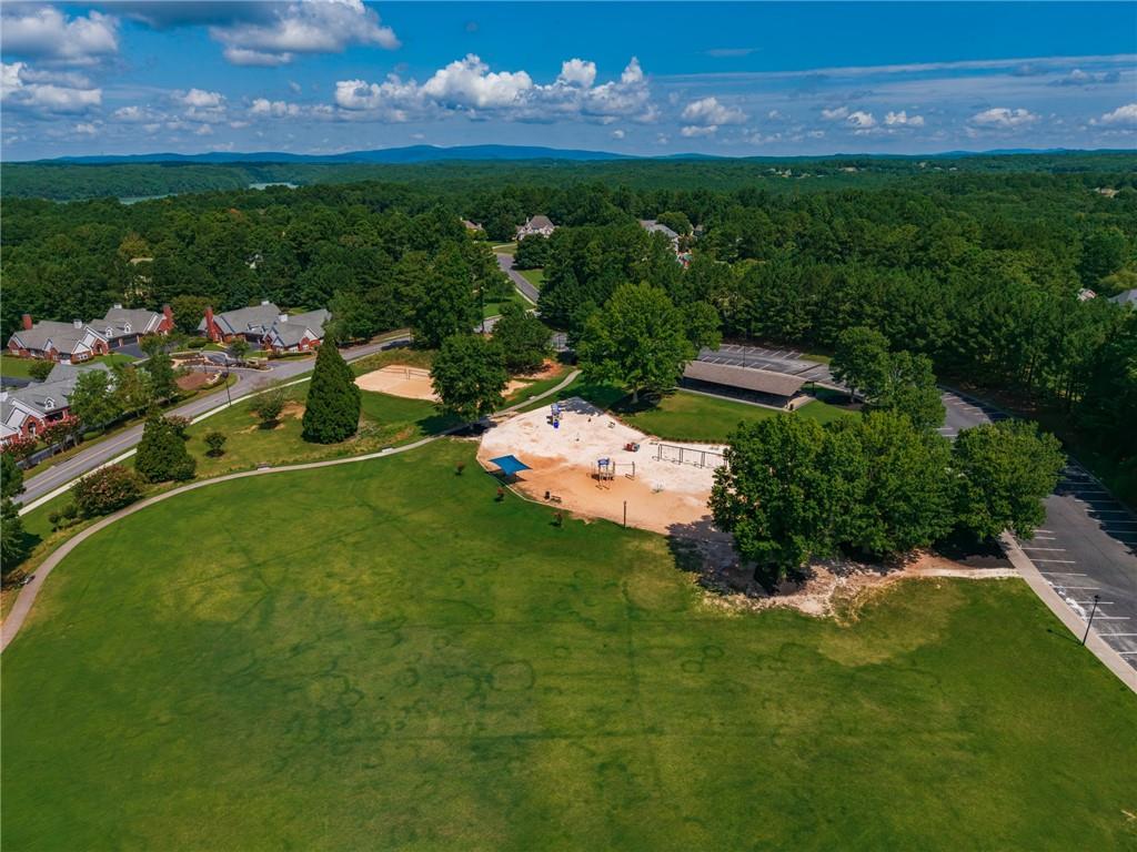309 Laurel Glen Crossing Property Photo 54