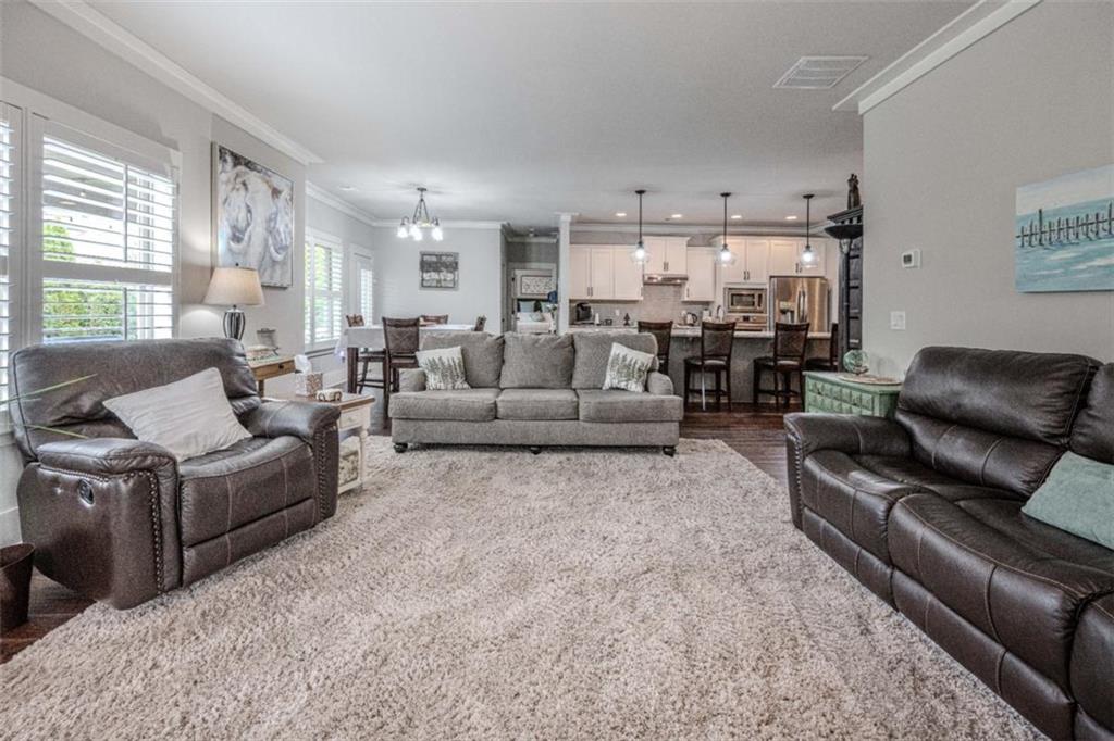 810 Legends Drive Property Photo 16