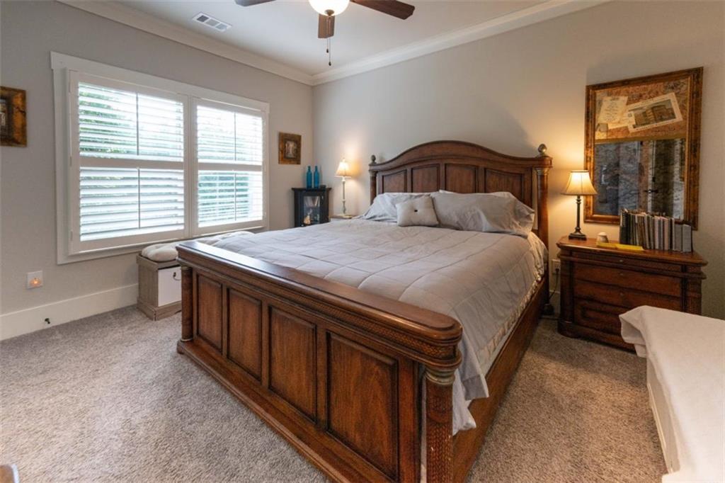 810 Legends Drive Property Photo 34