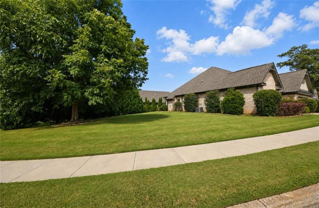 810 Legends Drive Property Photo 43