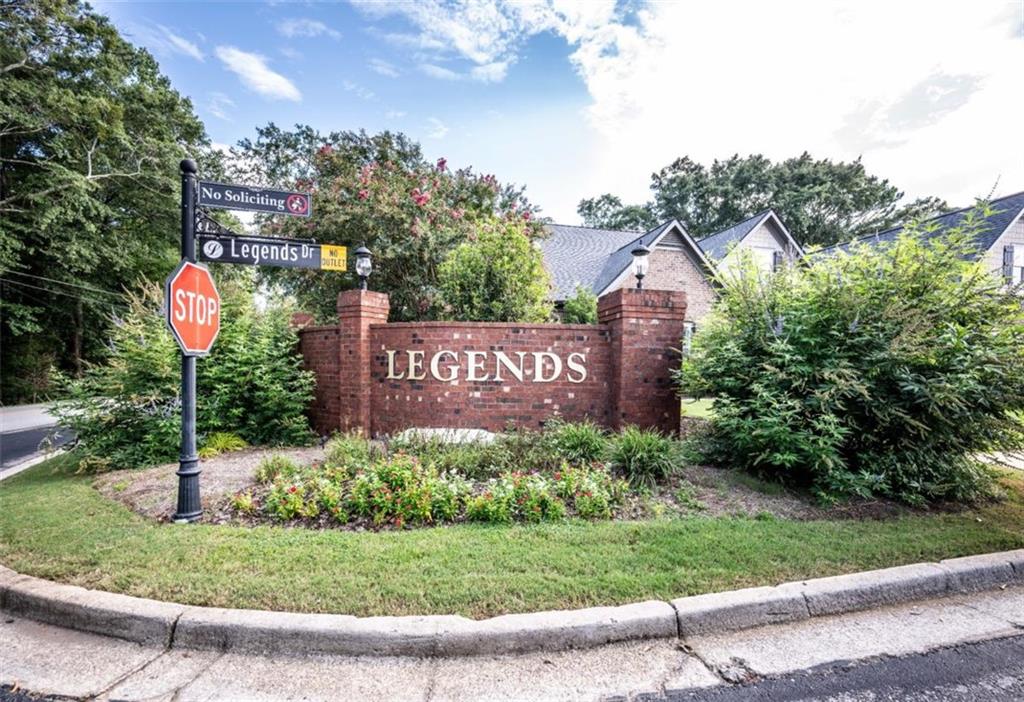 810 Legends Drive Property Photo 45