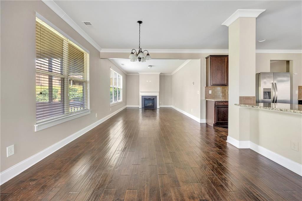 910 Southfork Drive Property Photo 16