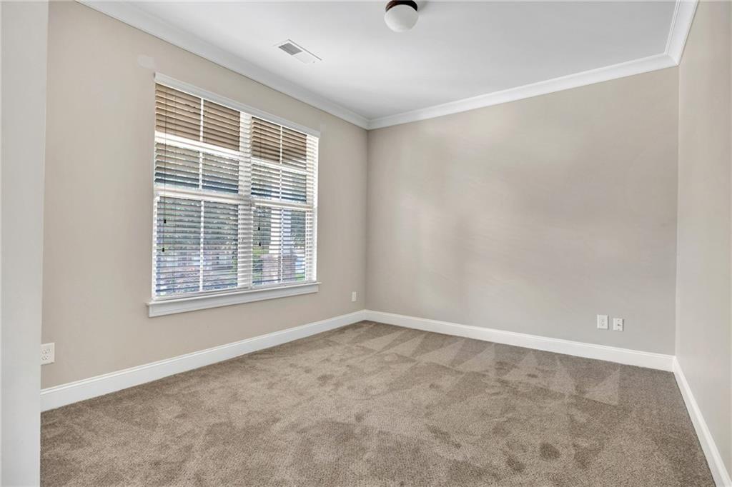 910 Southfork Drive Property Photo 28