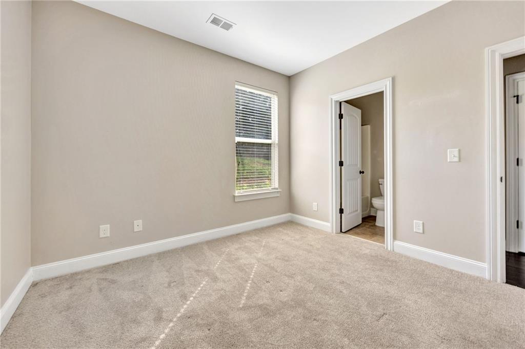 910 Southfork Drive Property Photo 30