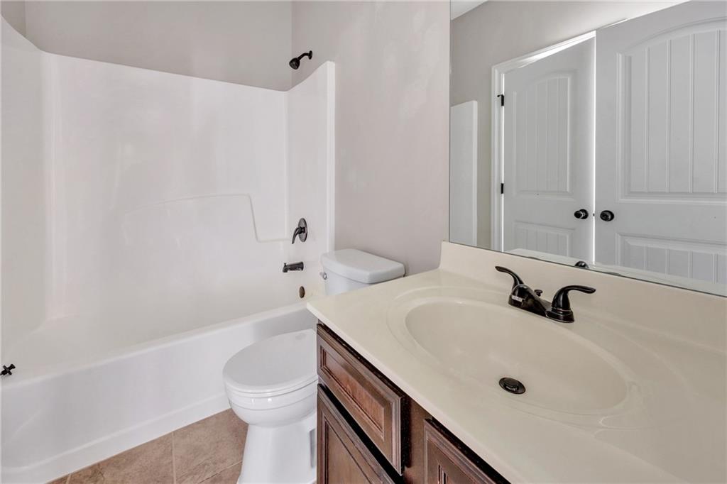 910 Southfork Drive Property Photo 31