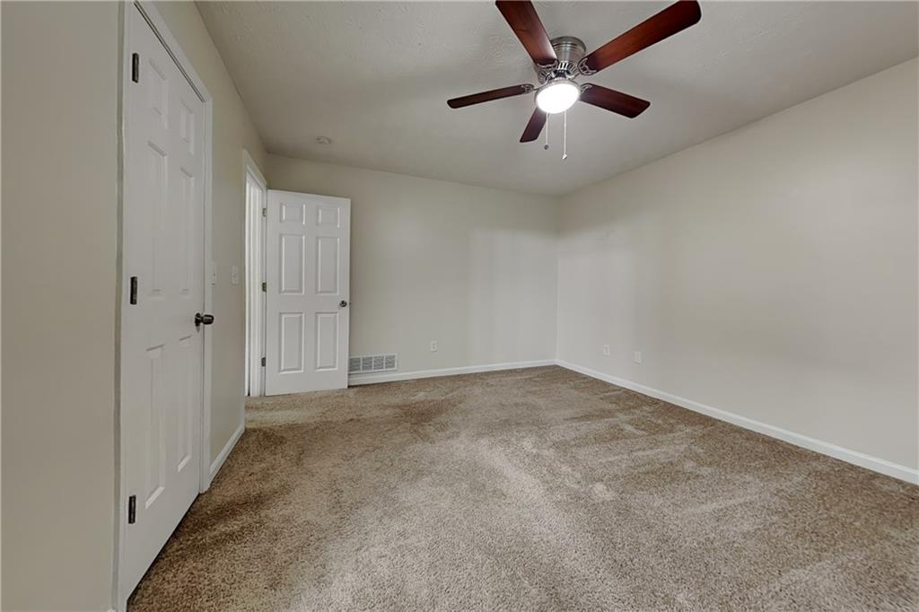 3253 Glynn Mill Drive Property Photo 8