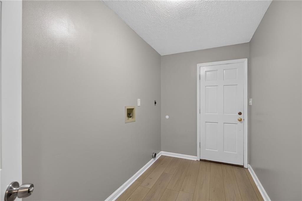 4363 Post Road Property Photo 22