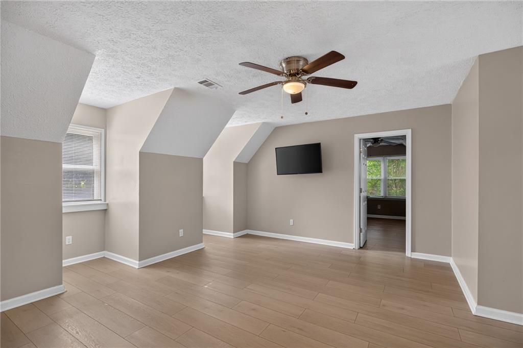 4363 Post Road Property Photo 32