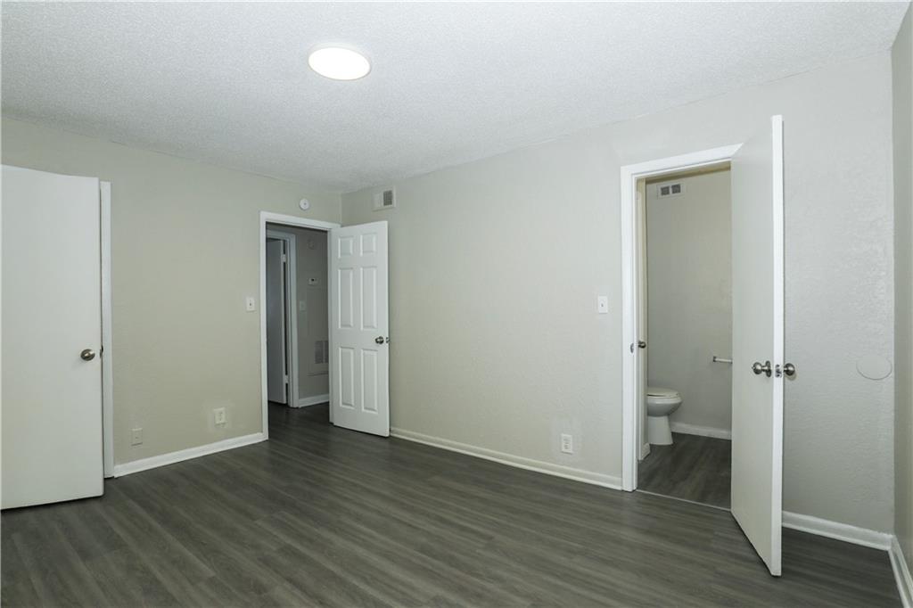 2065 Alison Court Unit 3 Property Photo 6