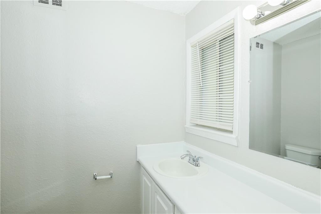 2065 Alison Court Unit 3 Property Photo 11