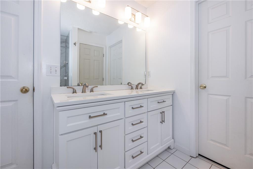 31 Mcwhorter Street Property Photo 26