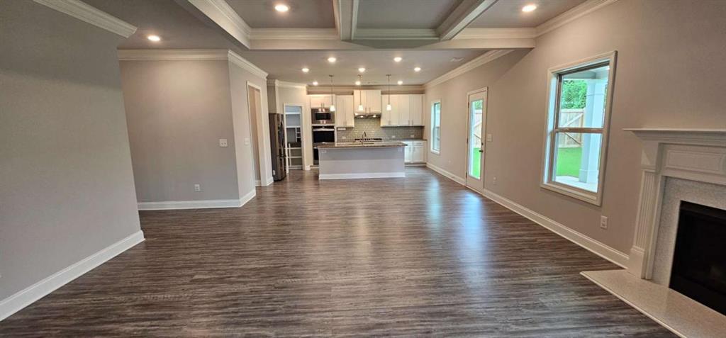 352 Newshaw Drive Property Photo 15