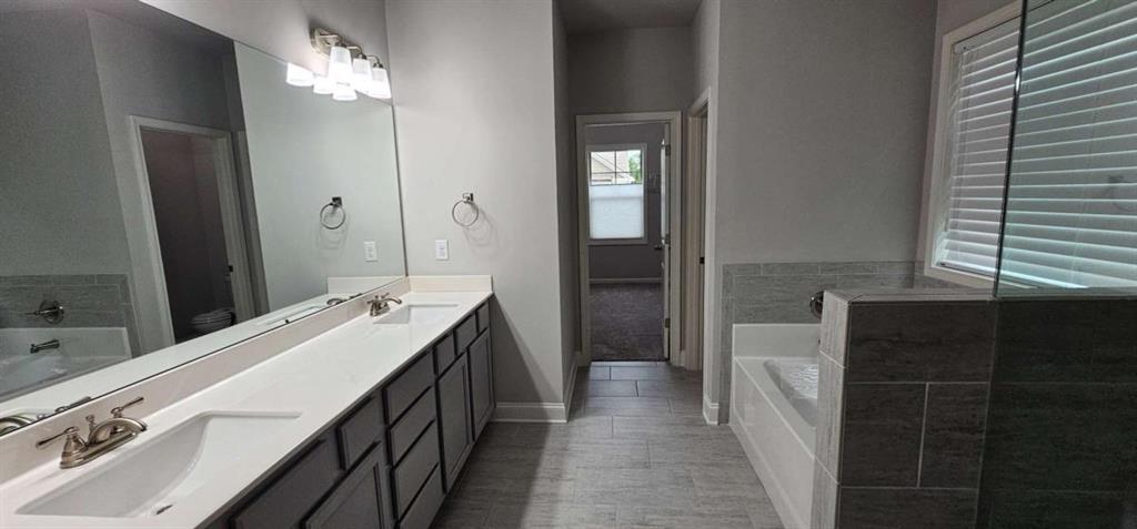 352 Newshaw Drive Property Photo 28