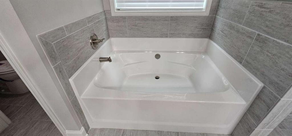 352 Newshaw Drive Property Photo 30