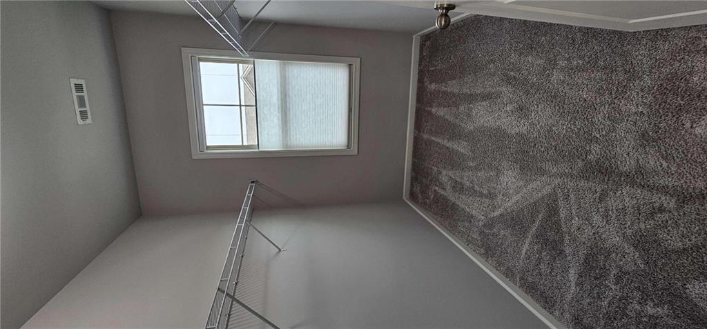 352 Newshaw Drive Property Photo 47