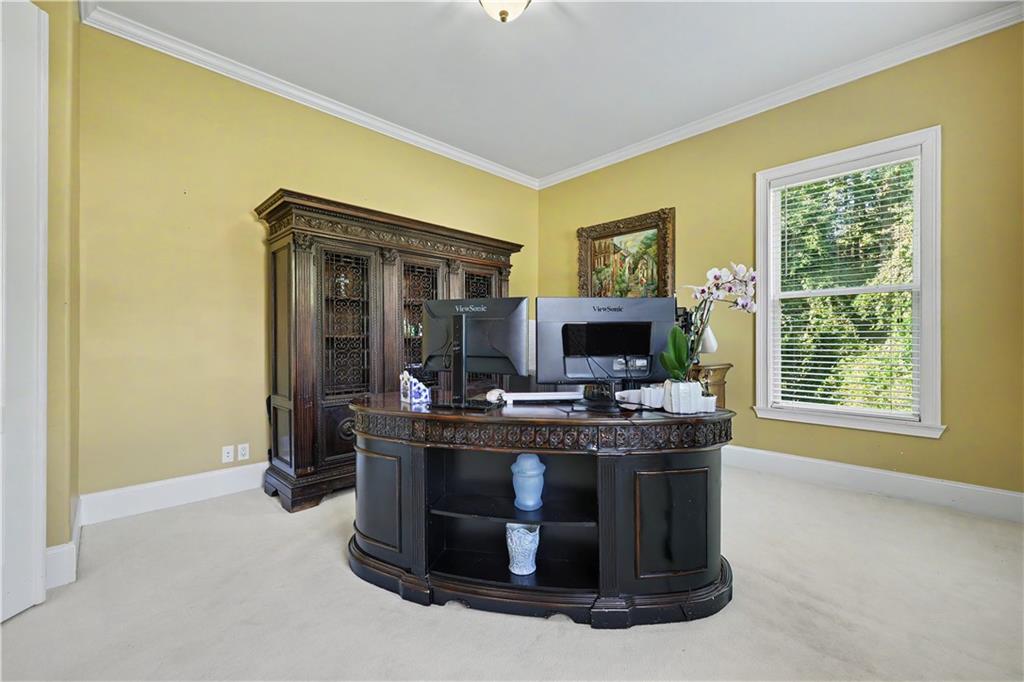53 Saint Ives Circle Property Photo 6