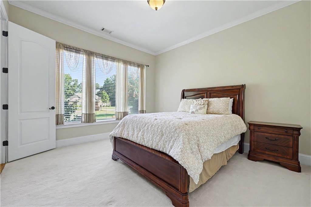 53 Saint Ives Circle Property Photo 17