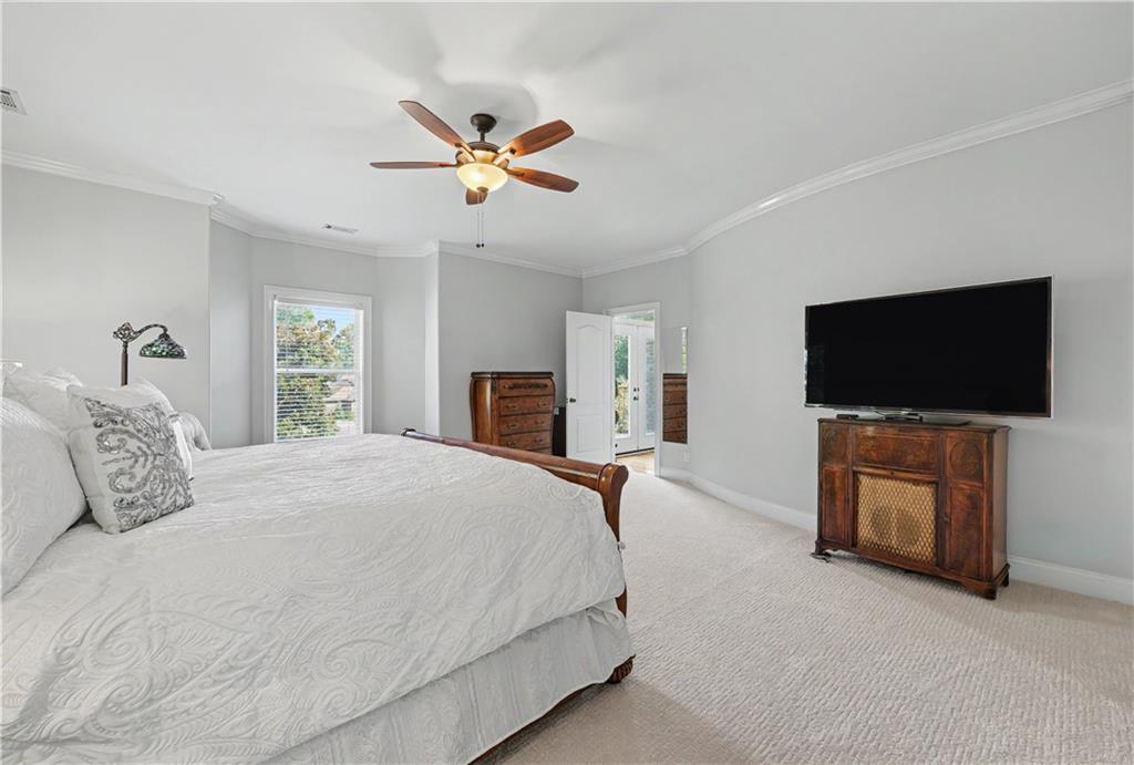 53 Saint Ives Circle Property Photo 23