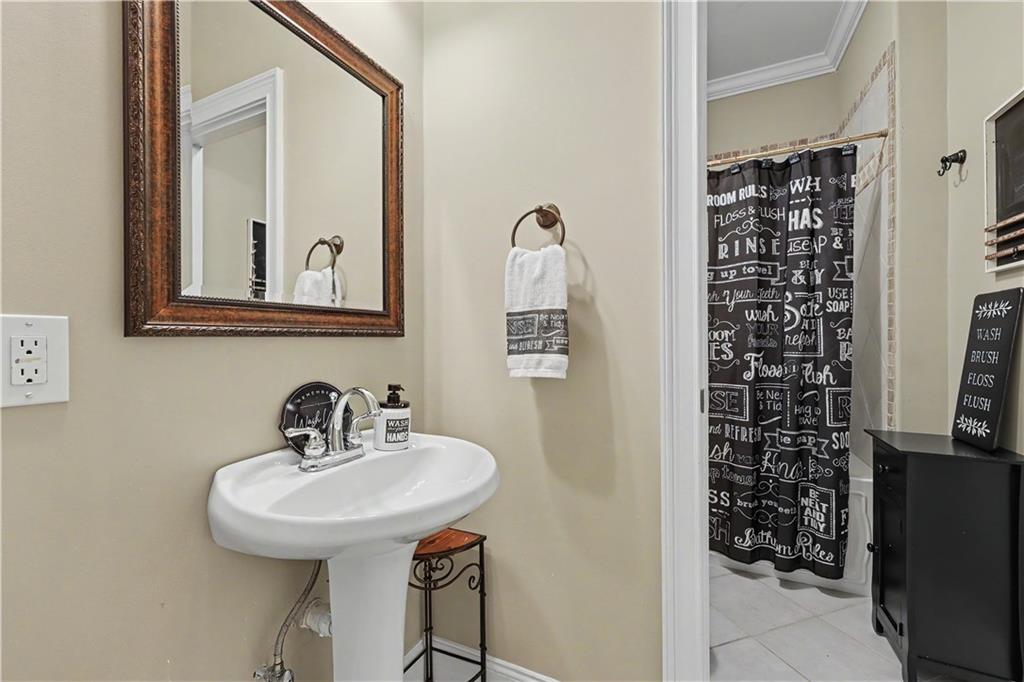 53 Saint Ives Circle Property Photo 32