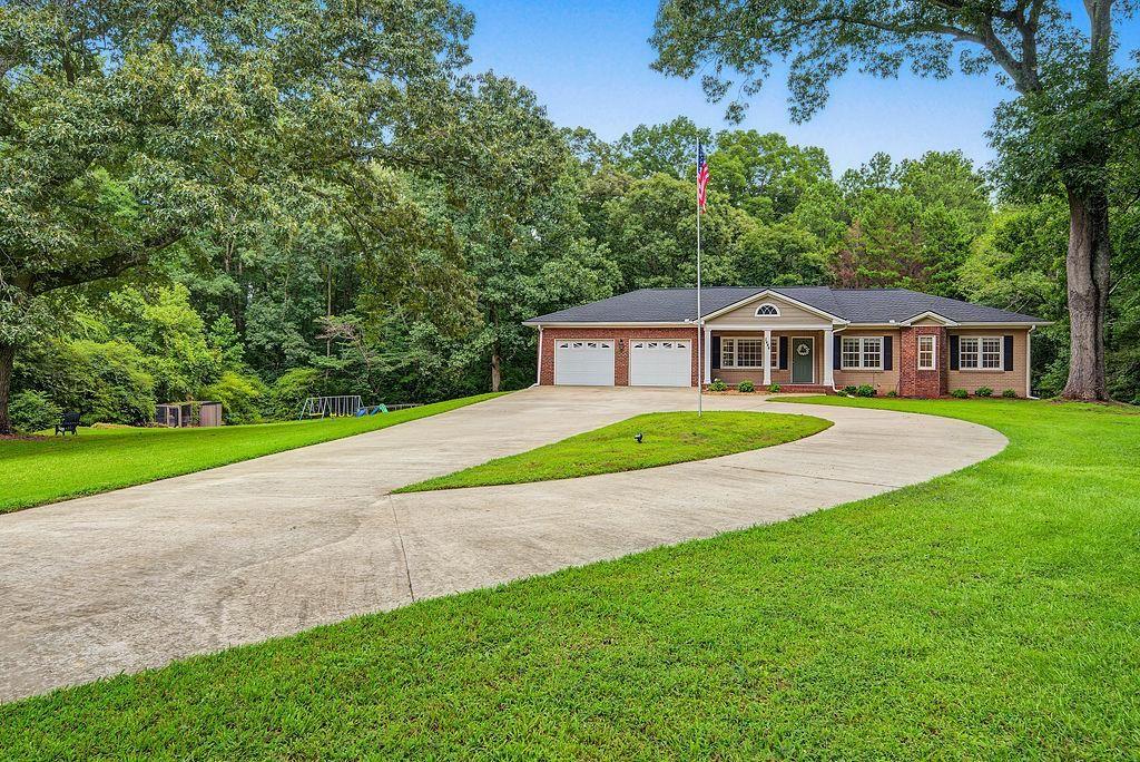 7444 Mt Vernon Road Property Photo 2