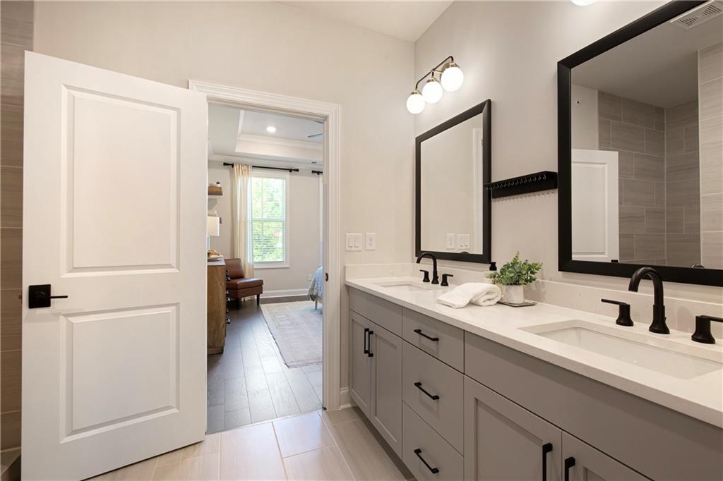 136 Everley Walk Property Photo 30