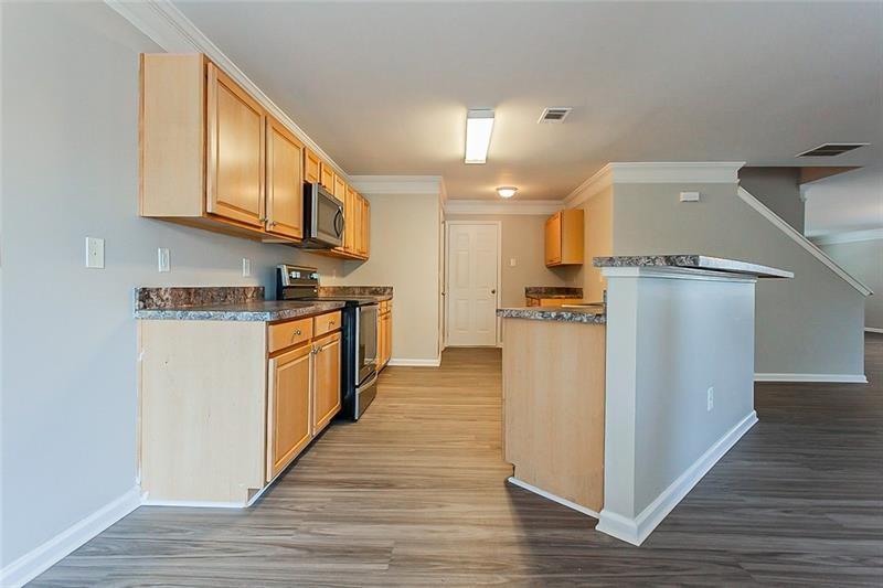 3035 Whittier Way Property Photo 4