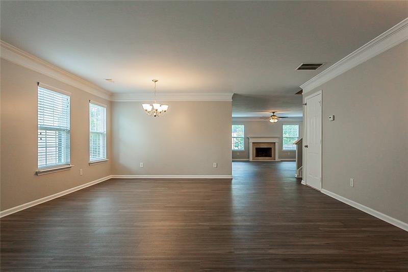 3035 Whittier Way Property Photo 13