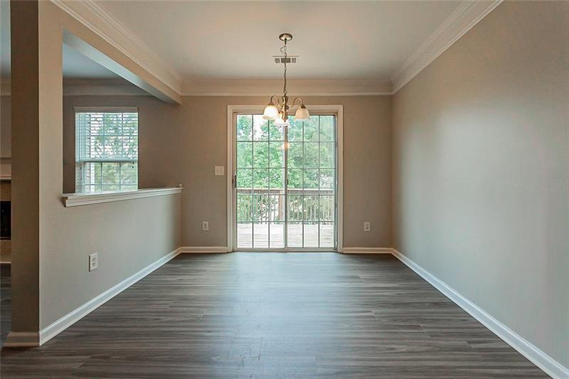 3035 Whittier Way Property Photo 14
