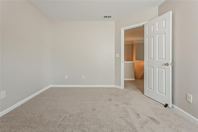 3035 Whittier Way Property Photo 22