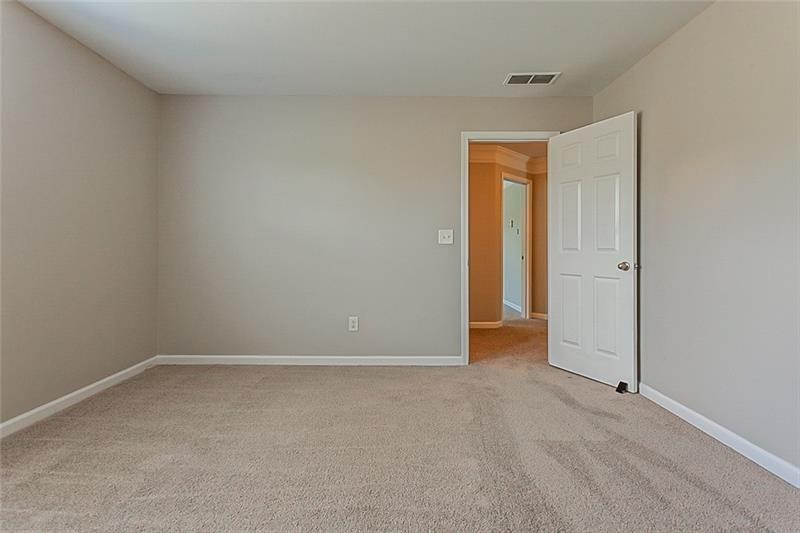 3035 Whittier Way Property Photo 24