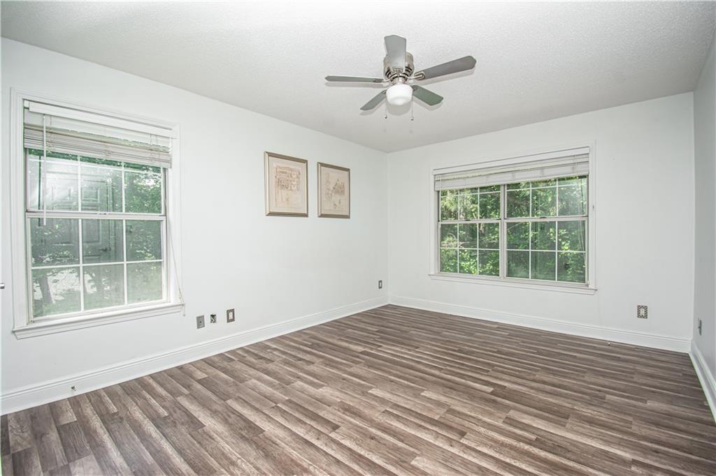 1302 Santa Fe Parkway Property Photo 7