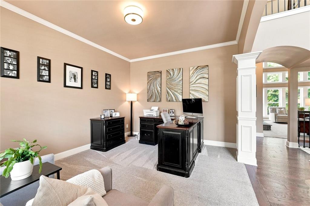 180 Lakestone Parkway Property Photo 10