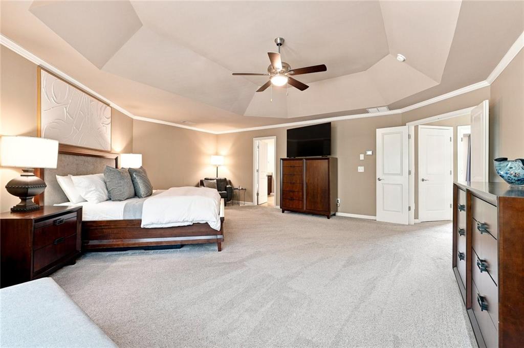 180 Lakestone Parkway Property Photo 33