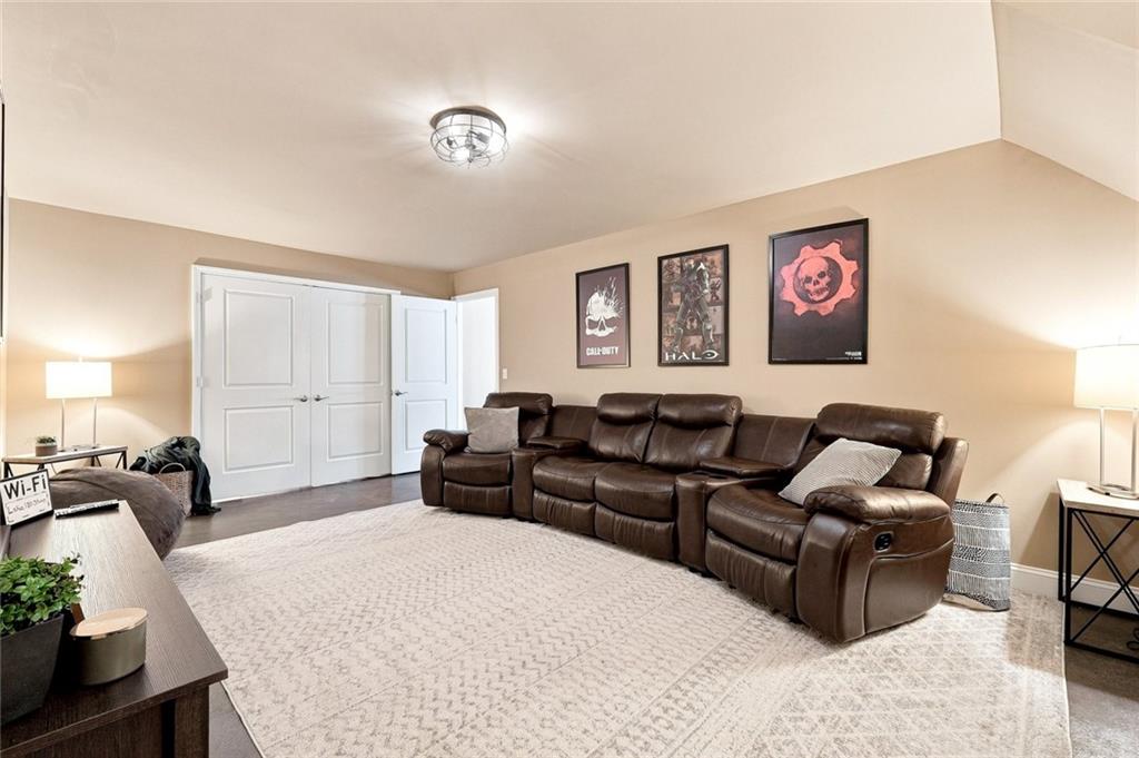 180 Lakestone Parkway Property Photo 64