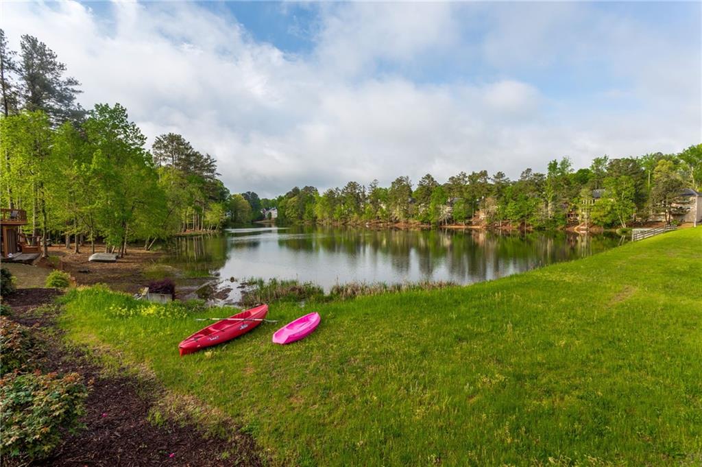 180 Lakestone Parkway Property Photo 83