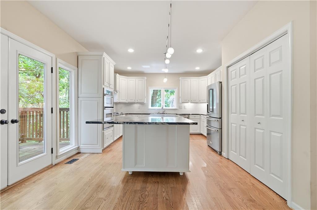 110 Bitternut Circle Property Photo 12