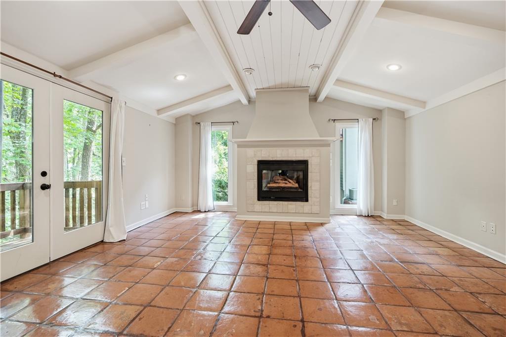 110 Bitternut Circle Property Photo 21