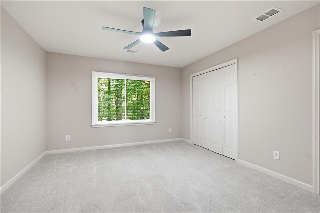 110 Bitternut Circle Property Photo 26