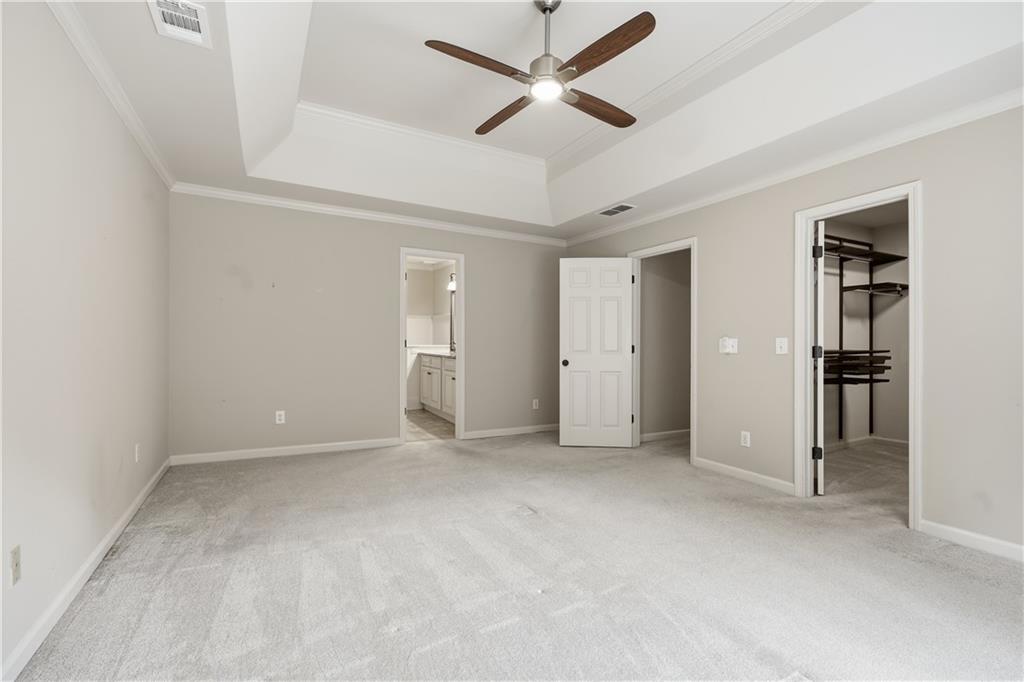 110 Bitternut Circle Property Photo 32