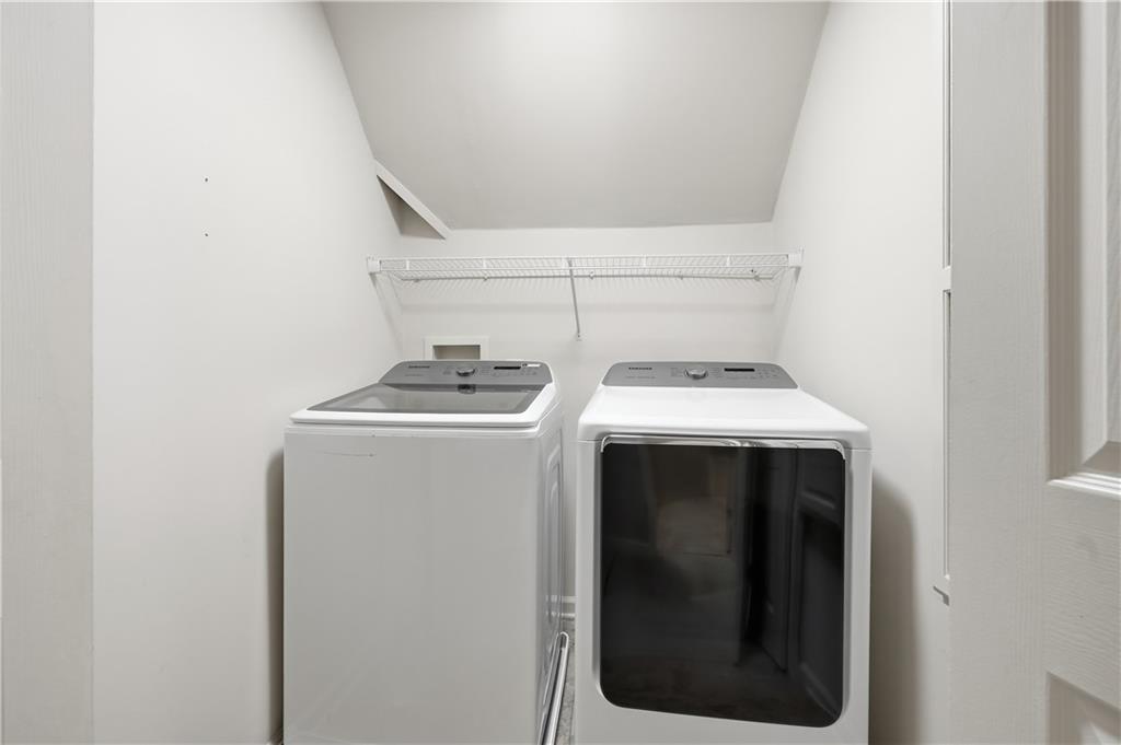 110 Bitternut Circle Property Photo 41