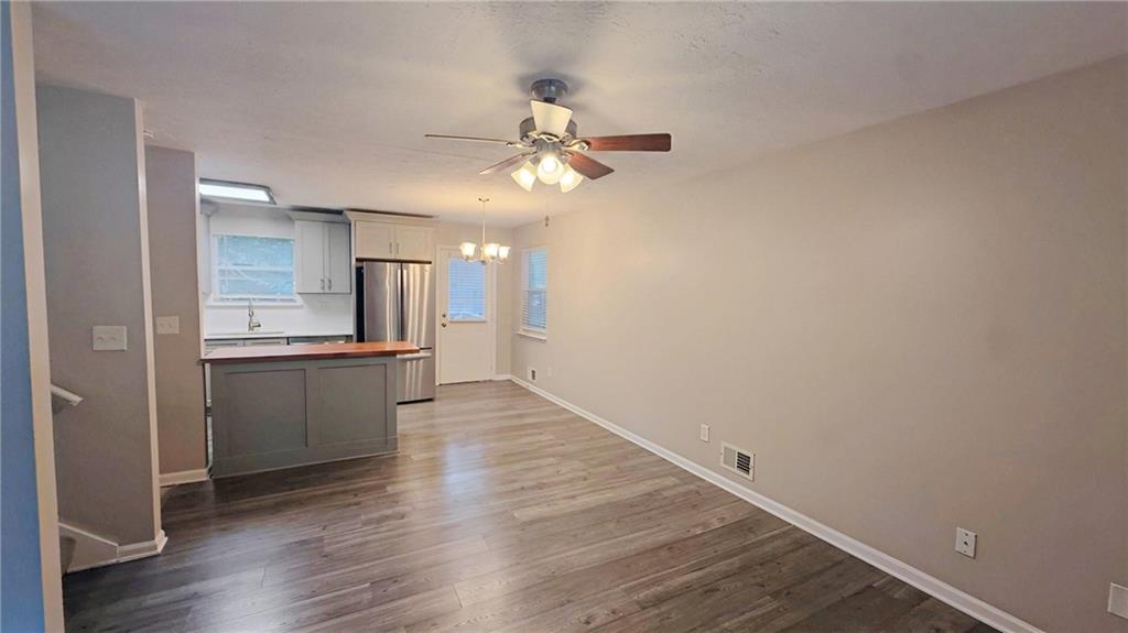 141 Hemlock Circle Property Photo 8