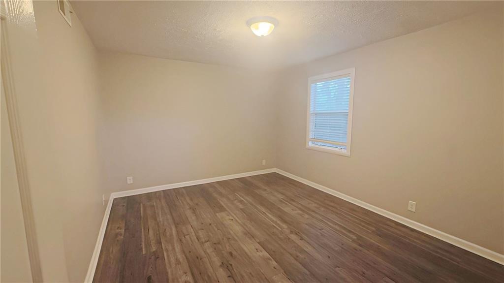 141 Hemlock Circle Property Photo 10