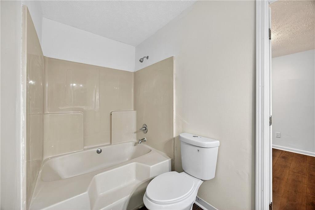633 Sandys Lane Se Property Photo 16