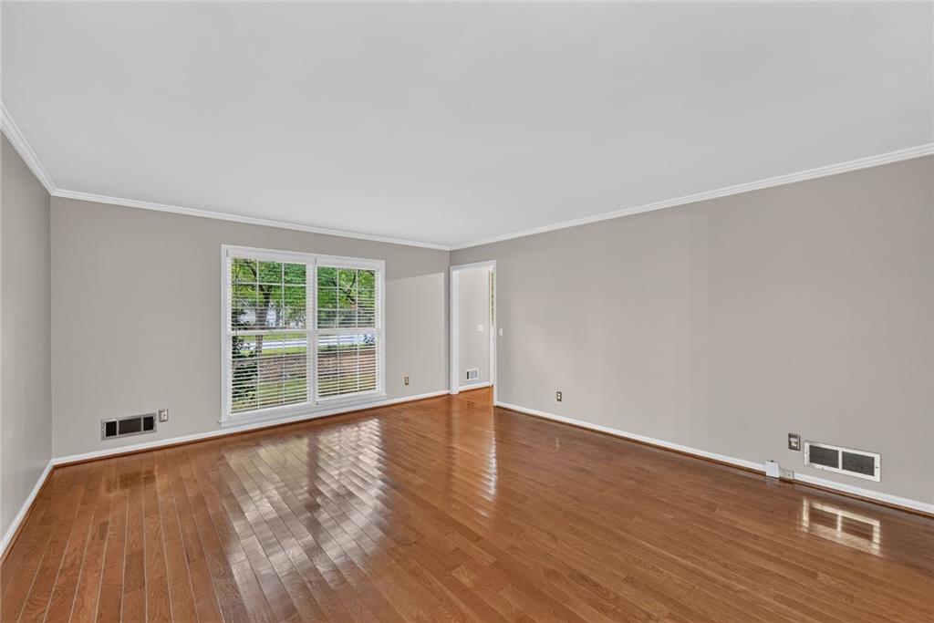 4682 Stonehenge Drive Property Photo 5