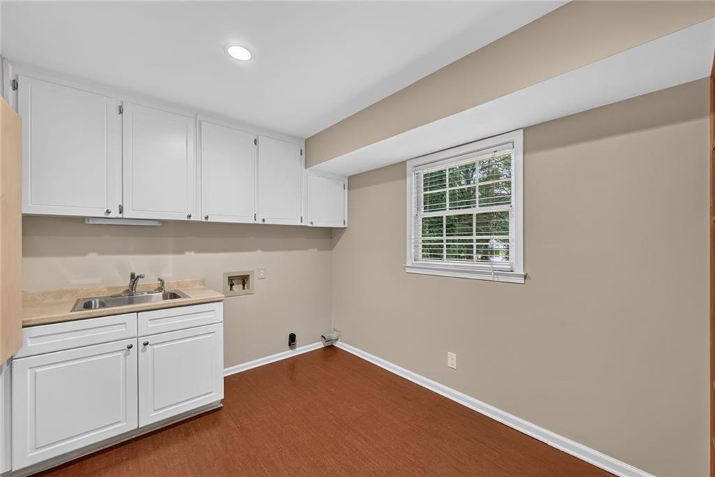 4682 Stonehenge Drive Property Photo 28