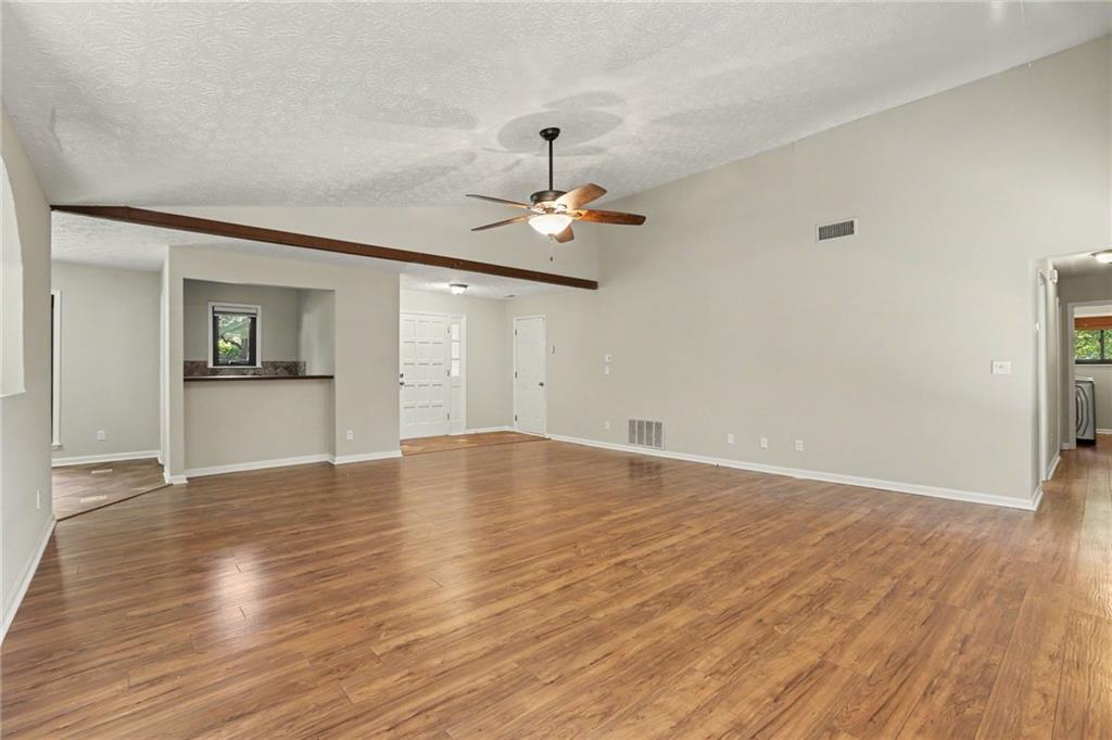 10900 Spotted Pony Trail Property Photo 13