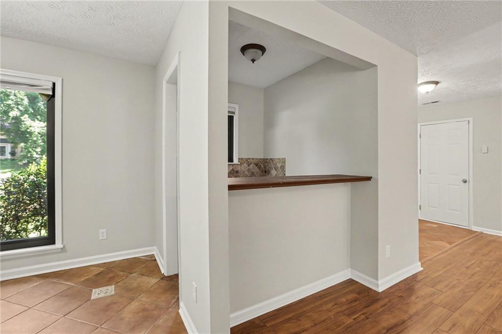 10900 Spotted Pony Trail Property Photo 15