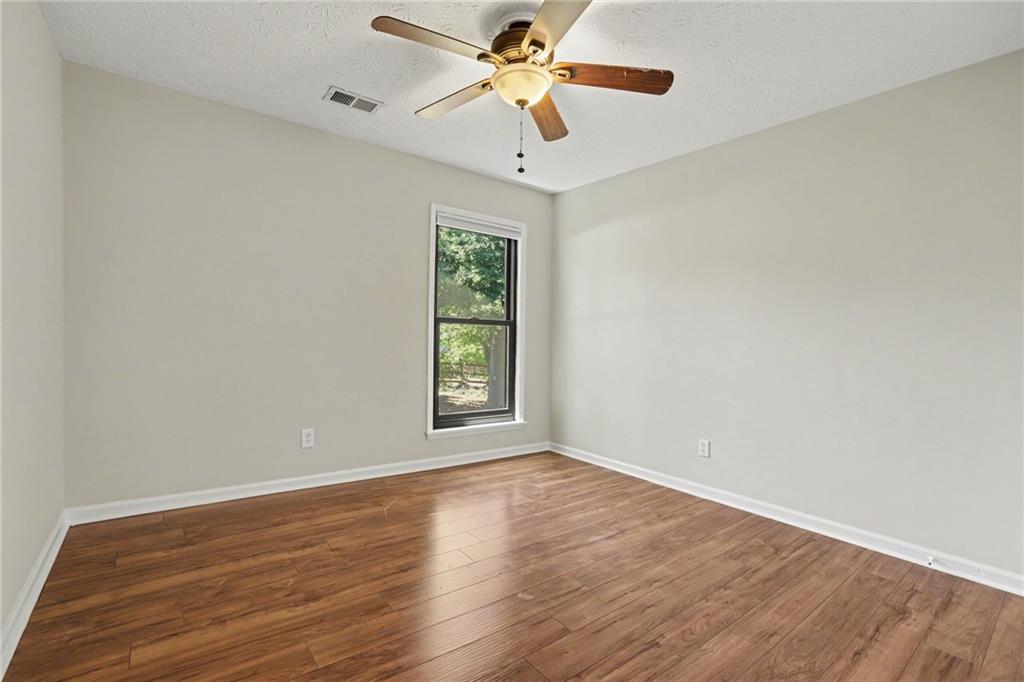 10900 Spotted Pony Trail Property Photo 17